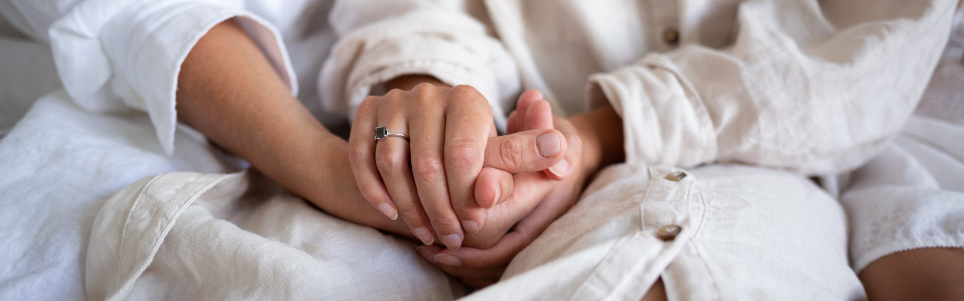 hands holding